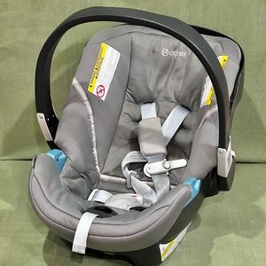 Cybex Aton 2 Infant Car seat with Sensor Safe